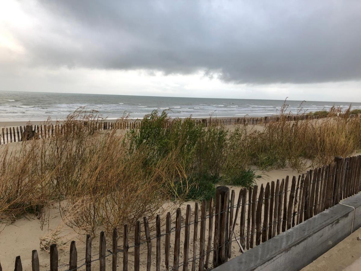 Appartement Sur La Plage De Malo Les Bains Vue Mer Dunkirk Екстериор снимка