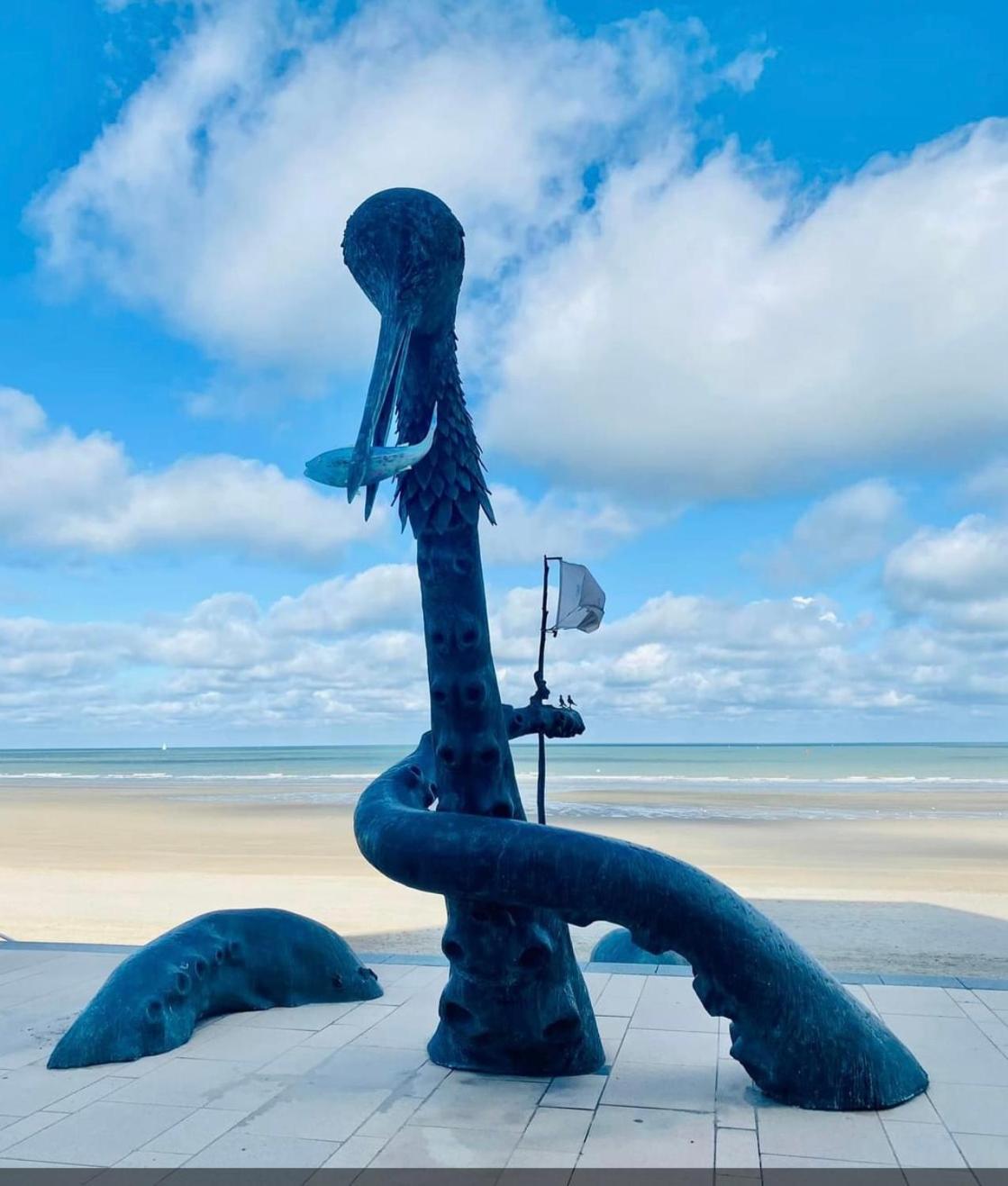 Appartement Sur La Plage De Malo Les Bains Vue Mer Dunkirk Екстериор снимка